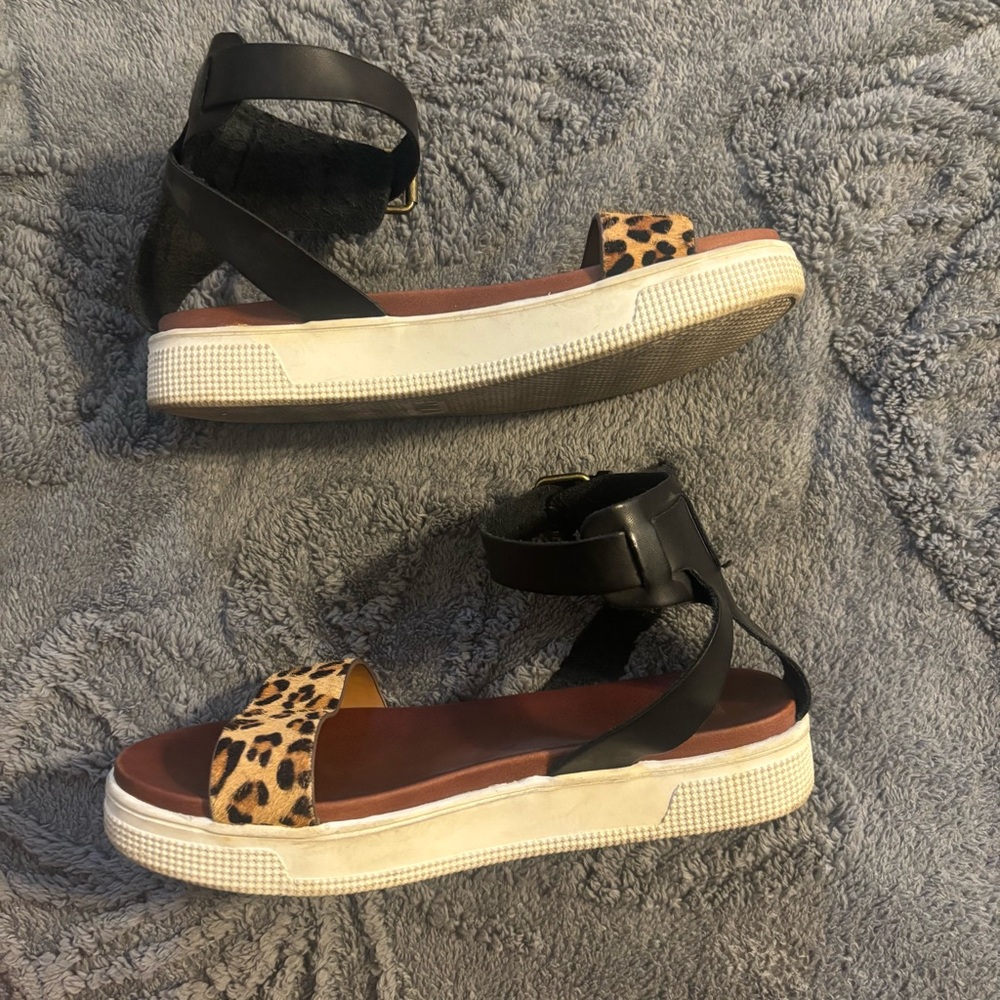 MIA Sandals